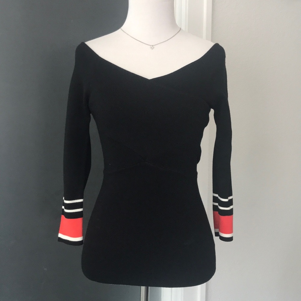 3/4 sleeve fitted cross-front sweater